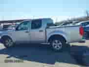 2012 Nissan Frontier SV с VIN 1N6AD0ER2CC459336, выставлен на аукционе IAAI как лот 41608372 с пробегом 142 181 миль миль и . История ставок и продаж доступна на DreamBid. Изображение 14.