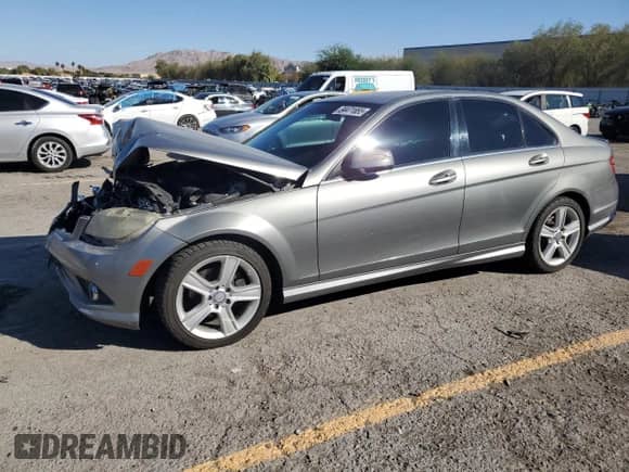2008 Mercedes-Benz C 300 Sport с VIN WDDGF54X38F030500, выставлен на аукционе Copart как лот 84471855 с пробегом 169 539 миль миль и Списание • Salvage title. История ставок и продаж доступна на DreamBid. Изображение 1.