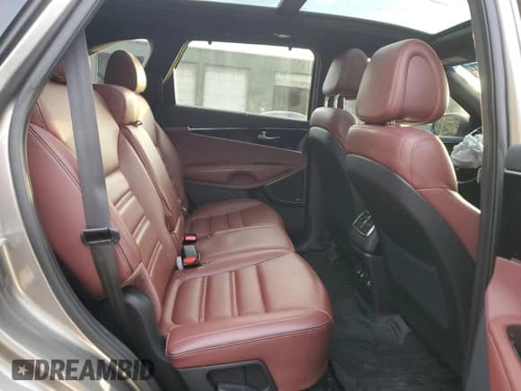 2016 Kia Sorento SXL with VIN 5XYPKDA16GG001293, listed as a Copart auction lot 85128944 with 121,180 mi miles and Salvage title. Bid and sale history available at DreamBid. Image 11.