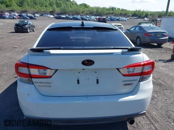 2018 Subaru Impreza Special Sports z VIN 4S3GKAK65J3611805, wystawiony jako IAAI lot #42384724 z przebiegiem 82 541 mil mil oraz . Historia ofert i sprzedaży dostępna na DreamBid. Obrazek 16.