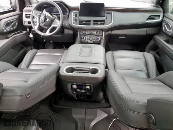 2023 Chevrolet Suburban LT z VIN 1GNSCCKD5PR308814, wystawiony jako Copart lot #61955315 z przebiegiem 33 659 mil mil oraz Szkoda całkowita • Salvage title. Historia ofert i sprzedaży dostępna na DreamBid. Obrazek 8.