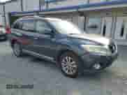 2013 Nissan Pathfinder SV with VIN 5N1AR2MN9DC656578, listed as a Copart auction lot 70156645 with 193,706 mi miles and Salvage title. Bid and sale history available at DreamBid. Image 4.