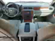 2008 Chevrolet Tahoe 1LT z VIN 1GNFK13078R178475, wystawiony jako Copart lot #81240715 z przebiegiem 216 561 mil mil oraz Szkoda całkowita • Salvage title. Historia ofert i sprzedaży dostępna na DreamBid. Obrazek 8.