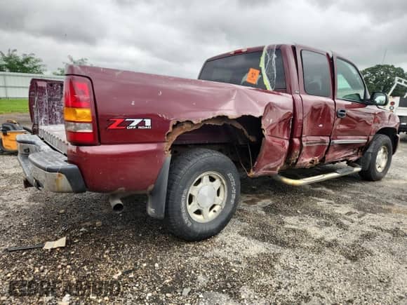 2003 GMC Sierra 1500 SLE with VIN 1GTEK19T23Z255879, listed as a Copart auction lot 67622665 with Not provided miles and Non repairable. Bid and sale history available at DreamBid. Image 3.