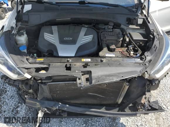 2017 Hyundai Santa Fe Limited Ultimate z VIN KM8SR4HF4HU231322, wystawiony jako Copart lot #69030095 z przebiegiem 202 744 mil mil oraz Szkoda całkowita • Salvage title. Historia ofert i sprzedaży dostępna na DreamBid. Obrazek 12.