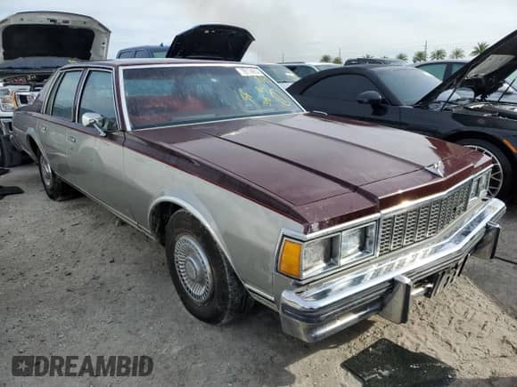 1979 Chevrolet Caprice с VIN 1N69L9J320518, выставлен на аукционе Copart как лот 78174914 с пробегом 49 981 миль миль и На запчасти • Non repairable. История ставок и продаж доступна на DreamBid. Изображение 4.