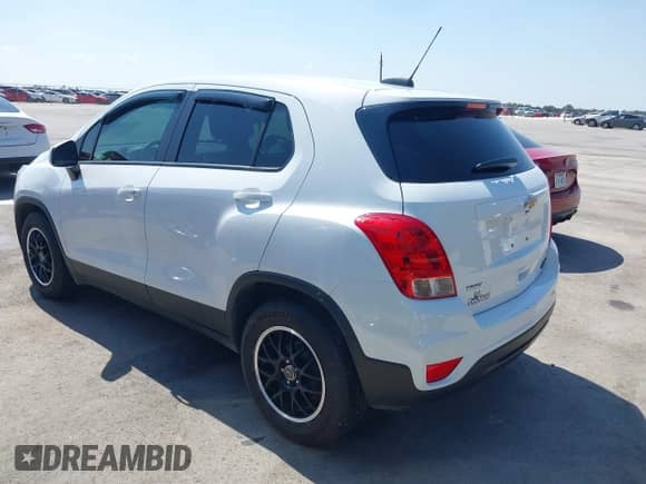 2022 Chevrolet Trax LS with VIN KL7CJKSM7NB548690, listed as a IAAI auction lot 42322614 with 51,142 mi miles and . Bid and sale history available at DreamBid. Image 3.