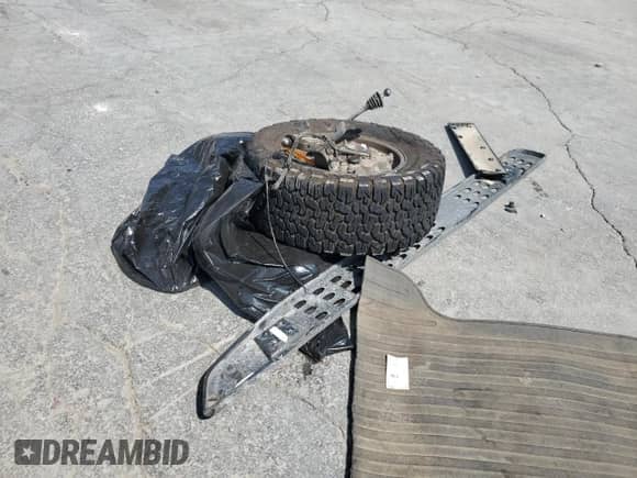 2017 Ford F-150 XL z VIN 1FTEW1EP9HKE05435, wystawiony jako Copart lot #70186005 z przebiegiem 96 947 mil mil oraz Szkoda całkowita • Salvage title. Historia ofert i sprzedaży dostępna na DreamBid. Obrazek 12.