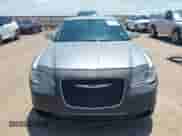 2016 Chrysler 300 C с VIN 2C3CCAEG7GH343107, выставлен на аукционе IAAI как лот 42729270 с пробегом 127 677 миль миль и . История ставок и продаж доступна на DreamBid. Изображение 12.