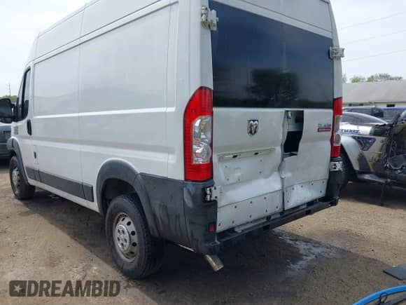 2019 Ram ProMaster Cargo with VIN 3C6TRVBG7KE525665, listed as a IAAI auction lot 42104995 with 144,125 mi miles and . Bid and sale history available at DreamBid. Image 6.