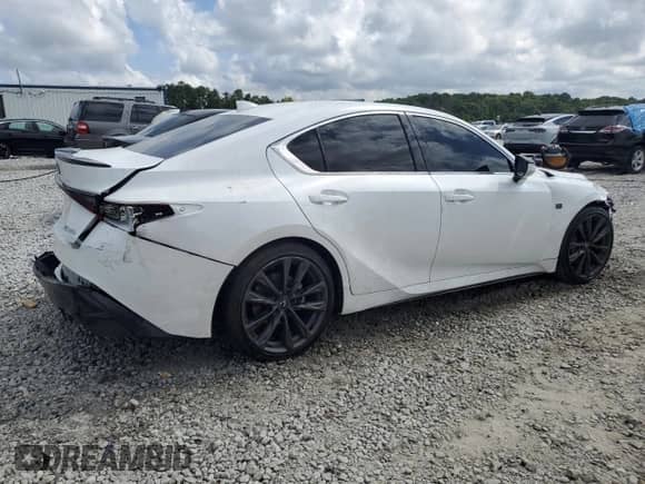 2024 Lexus IS 350 F Sport z VIN JTHBZ1B25R5076539, wystawiony jako Copart lot #64196115 z przebiegiem 18 590 mil mil oraz Szkoda całkowita • Salvage title. Historia ofert i sprzedaży dostępna na DreamBid. Obrazek 3.