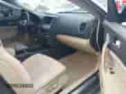 2014 Nissan Maxima SV z VIN 1N4AA5AP6EC488005, wystawiony jako IAAI lot #42894857 z przebiegiem 93 618 mil mil oraz . Historia ofert i sprzedaży dostępna na DreamBid. Obrazek 5.