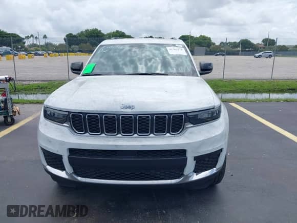 2023 Jeep Grand Cherokee Laredo z VIN 1C4RJJAG4P8790548, wystawiony jako IAAI lot #42763270 z przebiegiem 21 252 mil mil oraz . Historia ofert i sprzedaży dostępna na DreamBid. Obrazek 11.