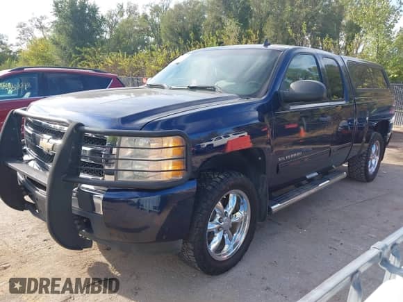 2009 Chevrolet Silverado 1500 LT с VIN 1GCEK29J79Z280001, выставлен на аукционе IAAI как лот 43322750 с пробегом 94 191 миль миль и . История ставок и продаж доступна на DreamBid. Изображение 2.