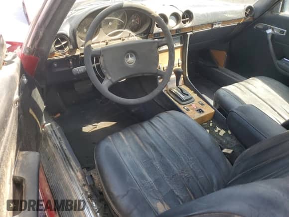 1985 Mercedes-Benz 380 with VIN WDBBA45C9FA021818, listed as a Copart auction lot 62368095 with 190,020 mi miles and Clean title. Bid and sale history available at DreamBid. Image 8.