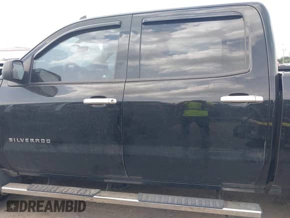 2018 Chevrolet Silverado 1500 Custom with VIN 3GCPCPEH2JG176302, listed as a IAAI auction lot 42752064 with 92,410 mi miles and . Bid and sale history available at DreamBid. Image 14.