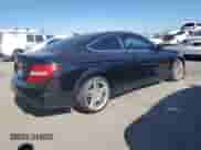 2014 Mercedes-Benz C 250 z VIN WDDGJ4HB0EG159212, wystawiony jako Copart lot #67750615 z przebiegiem 262 035 mil mil oraz Szkoda całkowita • Salvage title. Historia ofert i sprzedaży dostępna na DreamBid. Obrazek 3.