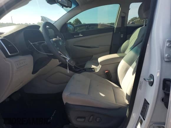 2020 Hyundai Tucson Value with VIN KM8J33A40LU127791, listed as a Copart auction lot 84362115 with 67,357 mi miles and Salvage title. Bid and sale history available at DreamBid. Image 7.