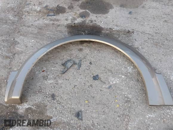 2005 Ford Freestyle SEL с VIN 1FMZK02165GA40150, выставлен на аукционе IAAI как лот 43371974 с пробегом 165 342 миль миль и . История ставок и продаж доступна на DreamBid. Изображение 12.