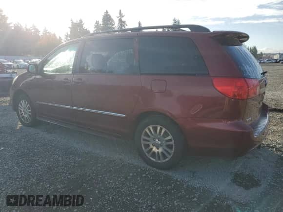 2010 Toyota Sienna XLE z VIN 5TDDK4CC2AS031404, wystawiony jako Copart lot #86620735 z przebiegiem 228 754 mil mil oraz Szkoda całkowita • Salvage title. Historia ofert i sprzedaży dostępna na DreamBid. Obrazek 2.