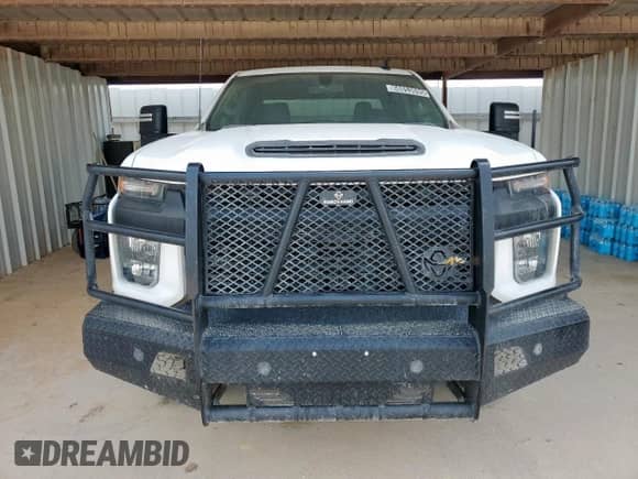 2023 Chevrolet Silverado 2500HD Work Truck z VIN 1GC1YLEY9PF215462, wystawiony jako Copart lot #68853695 z przebiegiem 68 979 mil mil oraz Czysty tytuł • Clean title. Historia ofert i sprzedaży dostępna na DreamBid. Obrazek 5.