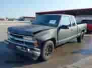 1997 Chevrolet Silverado 1500 with VIN 2GCEC19R5V1278473, listed as a IAAI auction lot 43271055 with 307,129 mi miles and . Bid and sale history available at DreamBid. Image 18.