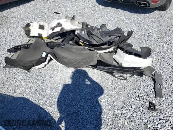 2021 Land Rover Range Rover Sport SVR with VIN SALWZ2RE3MA778876, listed as a Copart auction lot 47172425 with 33,128 mi miles and Salvage title. Bid and sale history available at DreamBid. Image 13.