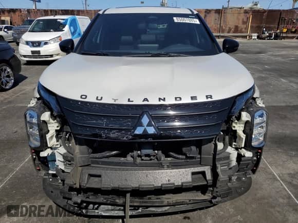 2022 Mitsubishi Outlander SE with VIN JA4J3UA82NZ064612, listed as a Copart auction lot 85007885 with 39,990 mi miles and Salvage title. Bid and sale history available at DreamBid. Image 5.