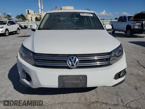 2016 Volkswagen Tiguan S с VIN WVGAV7AX8GW577047, выставлен на аукционе Copart как лот 85714945 с пробегом 110 920 миль миль и Чистый • Clean title. История ставок и продаж доступна на DreamBid. Изображение 5.