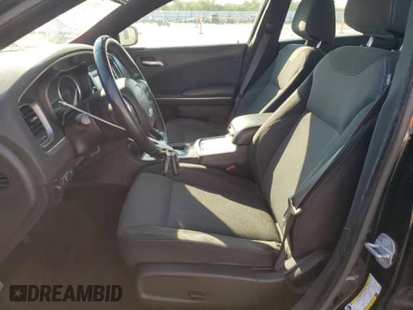 2015 Dodge Charger SE with VIN 2C3CDXBG6FH812058, listed as a Copart auction lot 81084845 with 114,101 mi miles and Salvage title. Bid and sale history available at DreamBid. Image 7.