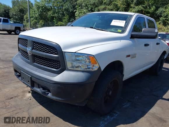 2015 Ram 1500 Tradesman with VIN 1C6RR7KM9FS579211, listed as a IAAI auction lot 43119972 with 145,484 mi miles and . Bid and sale history available at DreamBid. Image 17.