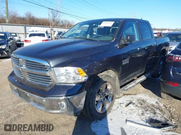 2018 Ram 1500 Big Horn with VIN 1C6RR7LG7JS333193, listed as a IAAI auction lot 41349921 with 87,421 mi miles and . Bid and sale history available at DreamBid. Image 17.