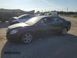 2010 Chevrolet Malibu 1LS с VIN 1G1ZB5EBXAF195363, выставлен на аукционе Copart как лот 71854795 с пробегом 126 437 миль миль и Чистый • Clean title. История ставок и продаж доступна на DreamBid. Изображение 1.
