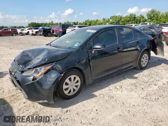 2022 Toyota Corolla L with VIN 5YFDPMAE1NP375052, listed as a Copart auction lot 67208245 with 59,810 mi miles and Salvage title. Bid and sale history available at DreamBid. Image 1.