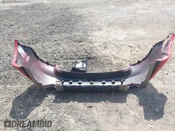 2012 Volvo S60 T6 с VIN YV1902FH9C2127803, выставлен на аукционе IAAI как лот 42084082 с пробегом 224 781 миль миль и . История ставок и продаж доступна на DreamBid. Изображение 12.