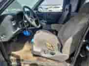 1996 Chevrolet S-10 LS с VIN 1GCCS19X9T8217176, выставлен на аукционе Copart как лот 80297605 с пробегом Не указан миль и Списание • Salvage title. История ставок и продаж доступна на DreamBid. Изображение 7.