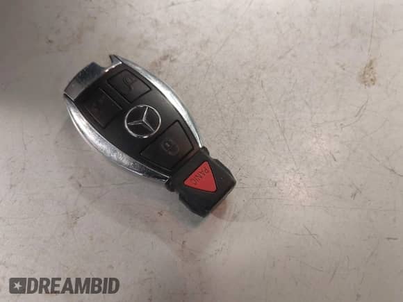 2010 Mercedes-Benz C 300 Sport с VIN WDDGF8BB2AF476880, выставлен на аукционе IAAI как лот 43235134 с пробегом 143 154 миль миль и . История ставок и продаж доступна на DreamBid. Изображение 11.