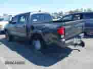 2019 Toyota Tacoma SR5 с VIN 3TMAZ5CN3KM084409, выставлен на аукционе IAAI как лот 43076335 с пробегом 73 078 миль миль и . История ставок и продаж доступна на DreamBid. Изображение 3.