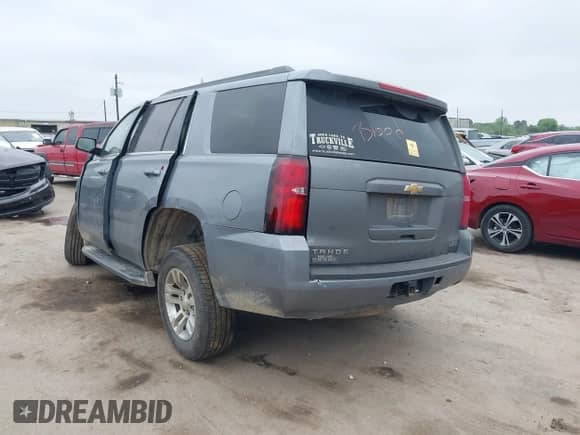 2020 Chevrolet Tahoe LS с VIN 1GNSCAKC3LR101733, выставлен на аукционе IAAI как лот 41912918 с пробегом 153 731 миль миль и . История ставок и продаж доступна на DreamBid. Изображение 3.