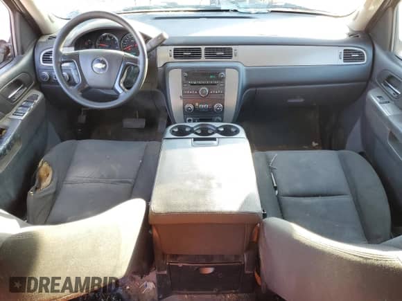 2014 Chevrolet Tahoe Commercial z VIN 1GNSK2E01ER168635, wystawiony jako Copart lot #44557775 z przebiegiem 220 158 mil mil oraz Szkoda całkowita • Salvage title. Historia ofert i sprzedaży dostępna na DreamBid. Obrazek 8.
