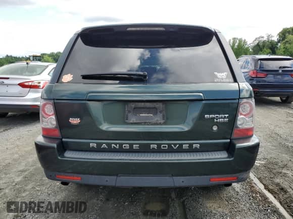 2010 Land Rover Range Rover Sport HSE with VIN SALSF2D46AA223633, listed as a Copart auction lot 58365475 with 151,941 mi miles and Salvage title. Bid and sale history available at DreamBid. Image 6.