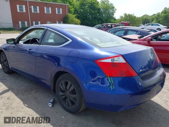 2008 Honda Accord LX-S with VIN 1HGCS12348A021235, listed as a IAAI auction lot 42331687 with 215,595 mi miles and . Bid and sale history available at DreamBid. Image 3.