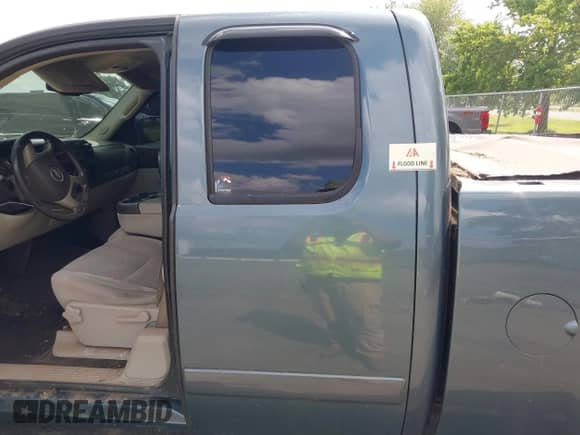 2007 Chevrolet Silverado 1500 Work Truck с VIN 1GCEK19JX7Z629269, выставлен на аукционе IAAI как лот 42797591 с пробегом 201 105 миль миль и . История ставок и продаж доступна на DreamBid. Изображение 6.