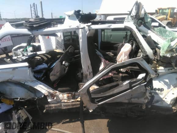 2021 Jeep Wrangler Unlimited Sport с VIN 1C4HJXKNXMW703657, выставлен на аукционе IAAI как лот 37132498 с пробегом Не указан миль и . История ставок и продаж доступна на DreamBid. Изображение 14.