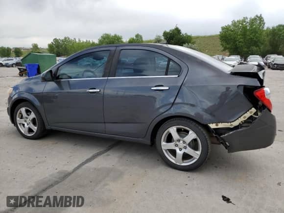 2013 Chevrolet Sonic LTZ с VIN 1G1JE5SH0D4102525, выставлен на аукционе Copart как лот 60976595 с пробегом 138 420 миль миль и Списание • Salvage title. История ставок и продаж доступна на DreamBid. Изображение 2.