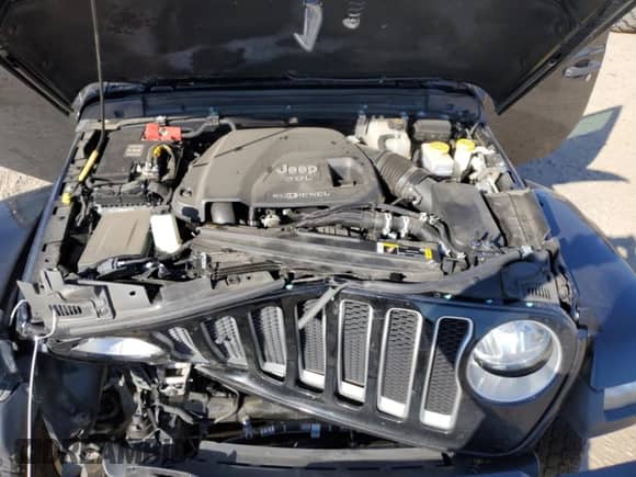 2022 Jeep Wrangler Unlimited Sahara Altitude with VIN 1C4HJXEM6NW254949, listed as a Copart auction lot 82778804 with 29,273 mi miles and Salvage title. Bid and sale history available at DreamBid. Image 13.