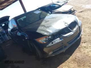 2006 BMW 3 Series 330i with VIN WBAVB33526KR75716, listed as a IAAI auction lot 41858891 with 240,045 mi miles and . Bid and sale history available at DreamBid. Image 1.