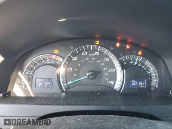 2014 Toyota Camry L с VIN 4T1BF1FK3EU767844, выставлен на аукционе Copart как лот 87215535 с пробегом 186 194 миль миль и Чистый • Clean title. История ставок и продаж доступна на DreamBid. Изображение 9.