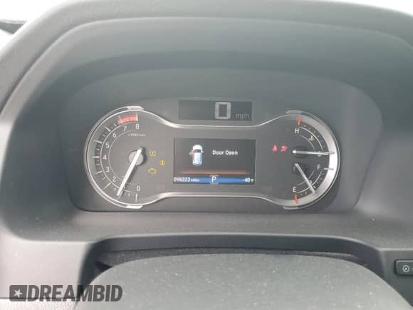 2018 Honda Pilot Touring с VIN 5FNYF6H98JB002945, выставлен на аукционе Copart как лот 68171235 с пробегом 98 223 миль миль и Списание • Salvage title. История ставок и продаж доступна на DreamBid. Изображение 9.