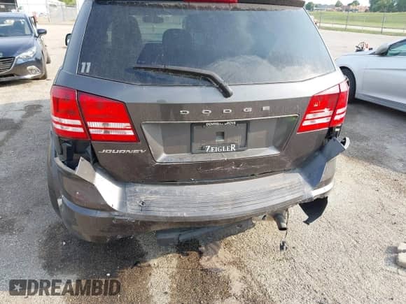 2020 Dodge Journey SE Value with VIN 3C4PDCAB2LT275333, listed as a IAAI auction lot 43161548 with 56,931 mi miles and . Bid and sale history available at DreamBid. Image 6.